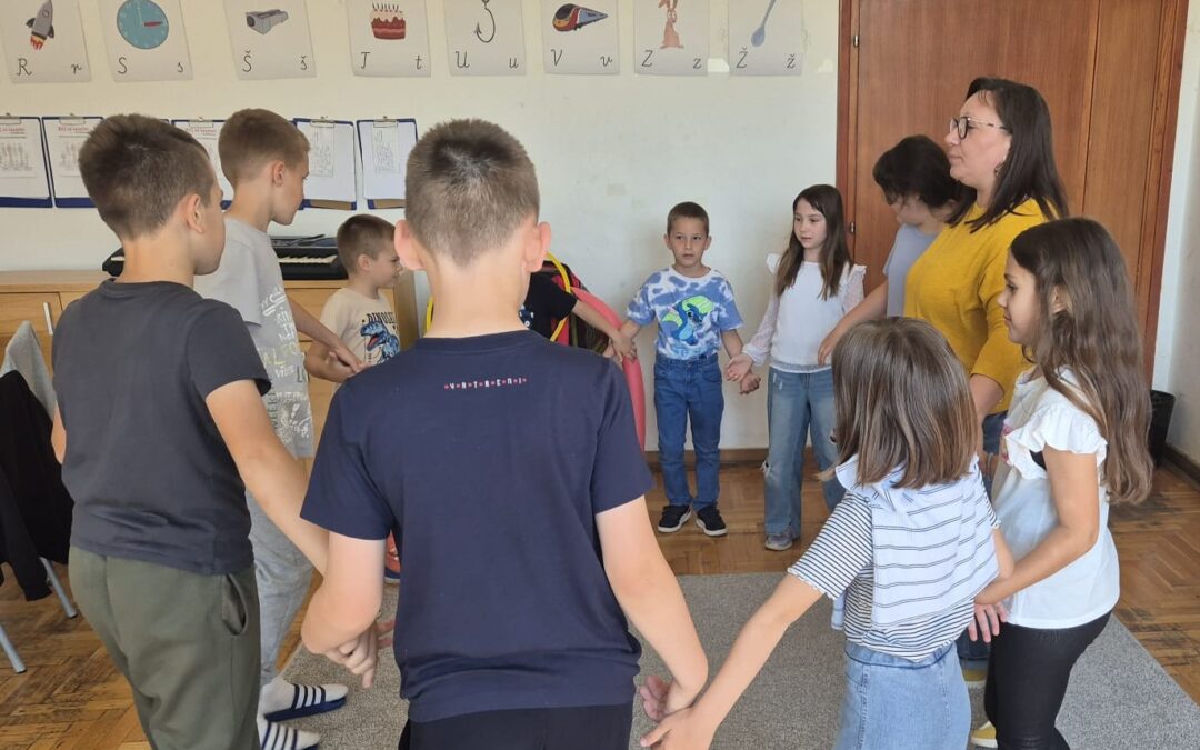 Veseli susret budućih prvašića i naših učenika